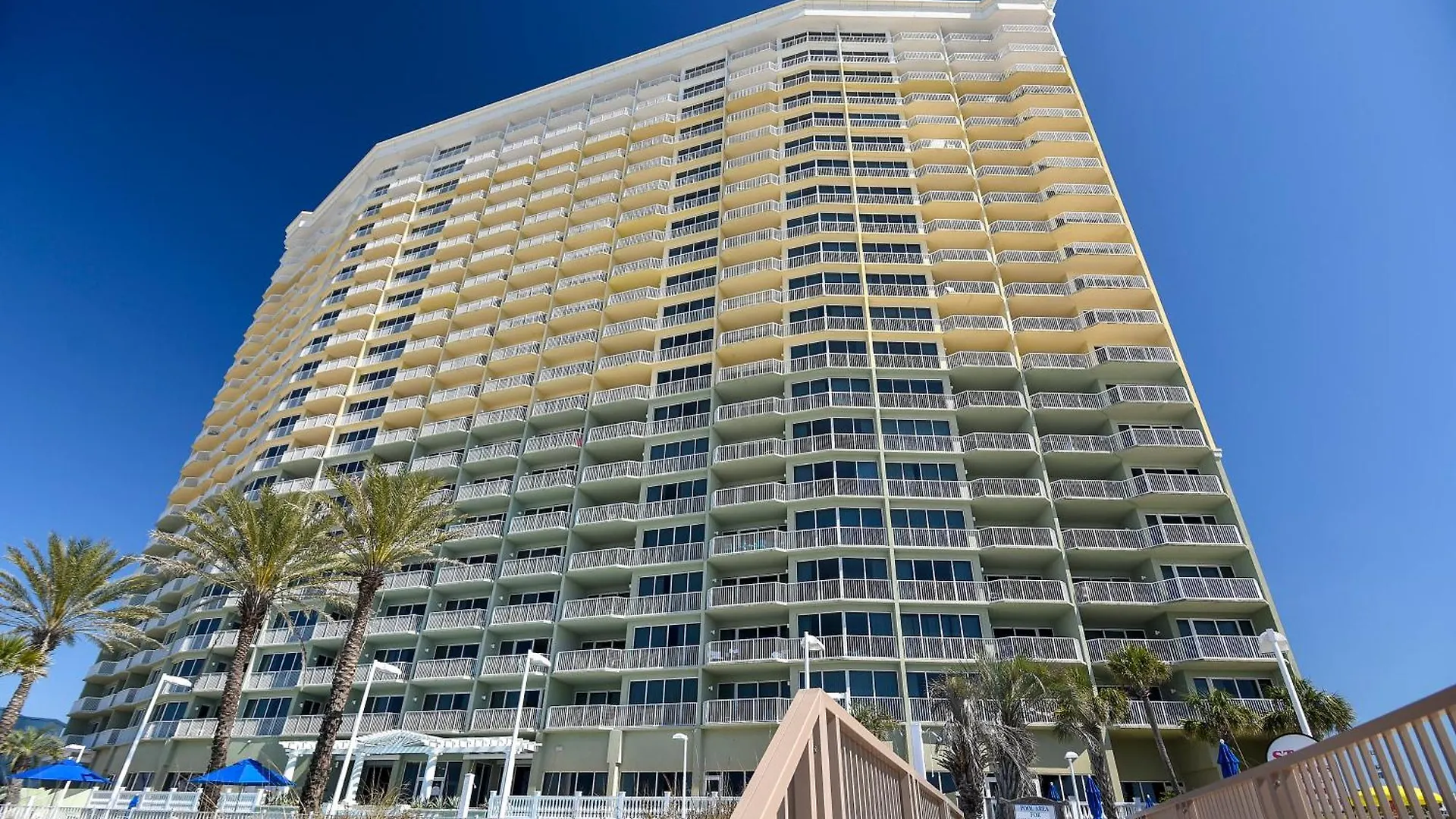 Boardwalk Beach Resort #1802 By Book That Condo Panama City Beach Holiday home